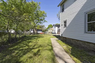 306-308 Center Avenue, Janesville, WI 53548 - Photo 3
