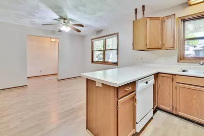 629 W Mohawk Trail, DeForest, WI 53532 - Photo 7