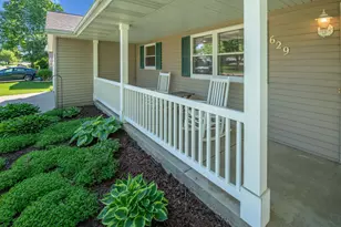 629 W Mohawk Trail, DeForest, WI 53532 - Photo 3