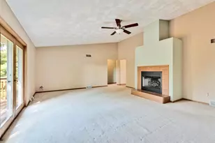 629 W Mohawk Trail, DeForest, WI 53532 - Photo 9