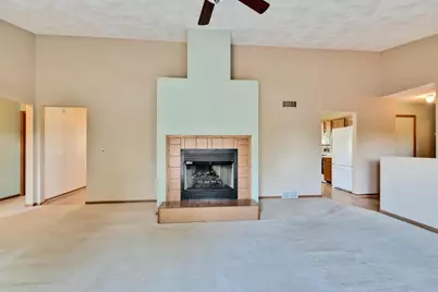 629 W Mohawk Trail, DeForest, WI 53532 - Photo 11