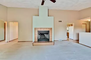 629 W Mohawk Trail, DeForest, WI 53532 - Photo 11