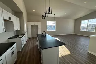 6614 Ramshorn Dr, DeForest, WI 53532 - Photo 11