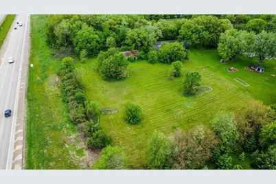 4768 Garden Court, Sun Prairie, WI 53590 - Photo 3