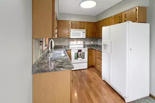2802 S Felker Ave, Marshfield, WI 54449 - Photo 7