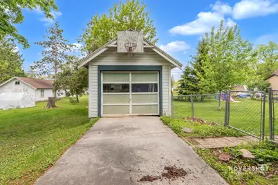 175 W Liberty Street, Berlin, WI 54923 - Photo 41