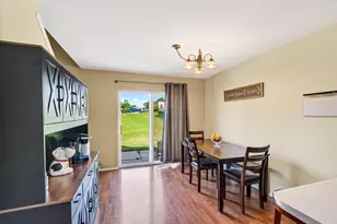 823 Vista Ridge Dr, Mount Horeb, WI 53572 - Photo 15
