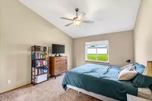 823 Vista Ridge Dr, Mount Horeb, WI 53572 - Photo 17
