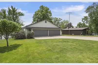 1300 E Mound Drive, Edgerton, WI 53534 - Photo 5
