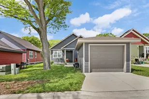 2427 Allied Dr, Madison, WI 53711 - Photo 33