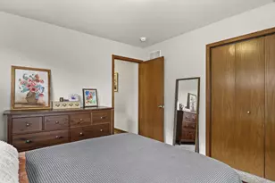 2427 Allied Dr, Madison, WI 53711 - Photo 21
