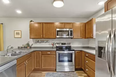 2427 Allied Drive, Madison, WI 53711 - Photo 5
