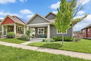 2427 Allied Dr, Madison, WI 53711 - Photo 37