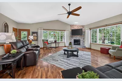 2090 Yahara Drive, Stoughton, WI 53589 - Photo 7