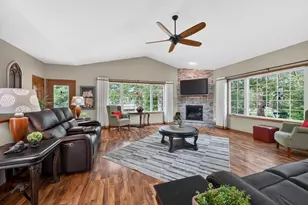 2090 Yahara Dr, Stoughton, WI 53589 - Photo 7