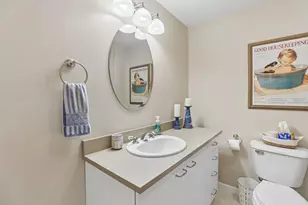 810 Ganser Dr, Waunakee, WI 53597 - Photo 39