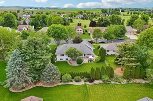 810 Ganser Dr, Waunakee, WI 53597 - Photo 59