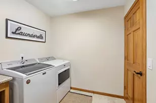 810 Ganser Dr, Waunakee, WI 53597 - Photo 19