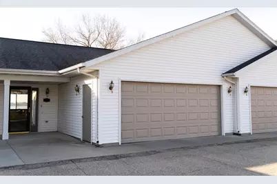 W10695 Blackhawk Trail #457, Fox Lake, WI 53933 - Photo 43