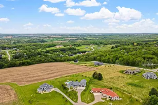 7606 Driftless Rdg Wy, Verona, WI 53593 - Photo 3