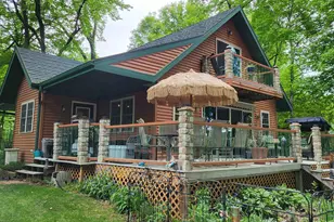 1614 N Sugar Island Rd, Oconomowoc, WI 53066 - Photo 1