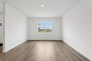 520 Oak Opening Dr, Stoughton, WI 53589 - Photo 5