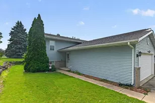 808B N Clover Ln, Cottage Grove, WI 53527 - Photo 41