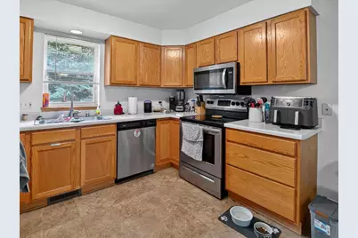 808B N Clover Lane, Cottage Grove, WI 53527 - Photo 11