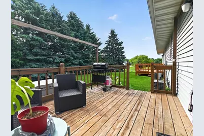 808B N Clover Lane, Cottage Grove, WI 53527 - Photo 3