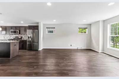 5834 Lien Road, Madison, WI 53718 - Photo 11