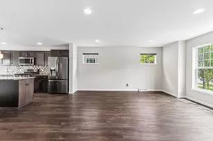 5834 Lien Rd, Madison, WI 53718 - Photo 11