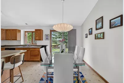 653 Autumn Wood Parkway, Deerfield, WI 53531 - Photo 9