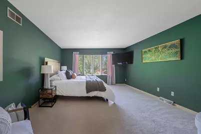 5800 Ivanhoe Circle, Fitchburg, WI 53711 - Photo 33