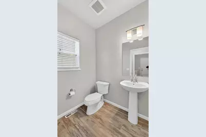 1105 Okeeffe Avenue, Sun Prairie, WI 53590 - Photo 13