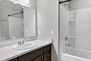 1105 O'Keeffe Ave, Sun Prairie, WI 53590 - Photo 15
