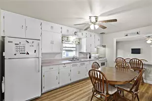 117 West St, Dane, WI 53529 - Photo 15