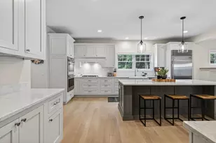 309 Kensington Dr, Madison, WI 53704 - Photo 11