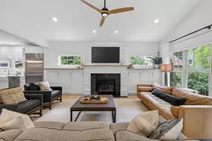 309 Kensington Dr, Madison, WI 53704 - Photo 3