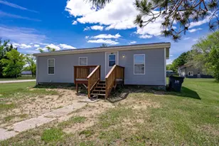 801 N Harvey St, Necedah, WI 54646 - Photo 41