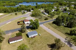 801 N Harvey St, Necedah, WI 54646 - Photo 49