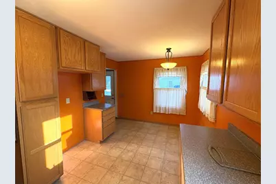 204 S Water Street, Albany, WI 53502 - Photo 11