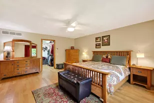 44 White Oaks Ln, Madison, WI 53711 - Photo 17