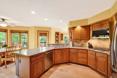 44 White Oaks Lane, Madison, WI 53711 - Photo 17