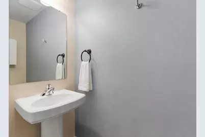 7041 Heather Glen Drive, Madison, WI 53719 - Photo 11
