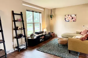 7041 Heather Glen Dr, Madison, WI 53719 - Photo 3