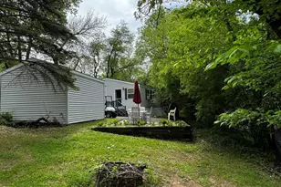 466 Aspen Way, Edgerton, WI 53534 - Photo 3