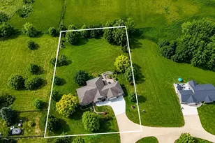 N2248 Asmus Rd, Monroe, WI 53566 - Photo 5