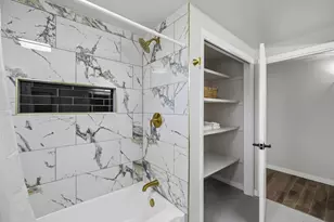 723 Bauer St, Wisconsin Dells, WI 53965 - Photo 23
