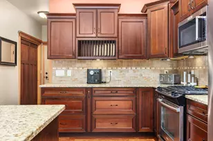 19 Savannah Pkwy, Deerfield, WI 53531 - Photo 19