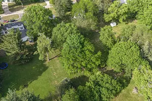2530 White Oaks Dr, Beloit, WI 53511 - Photo 5